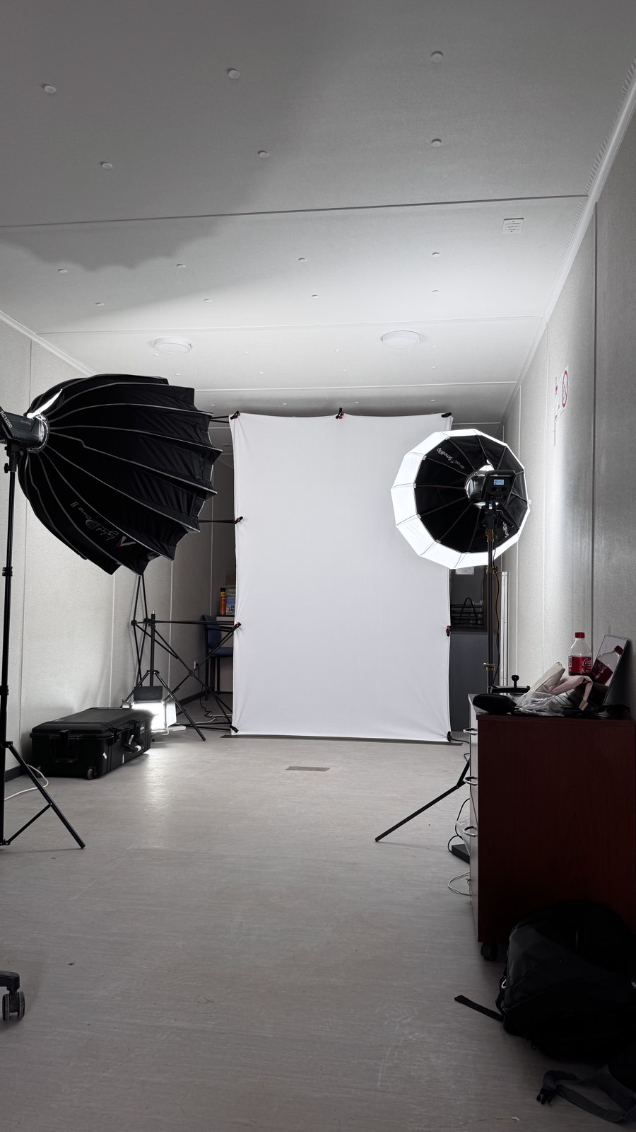 PhotoStudio móvil montado en container